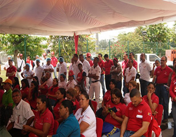 Homenaje a Trabajadores